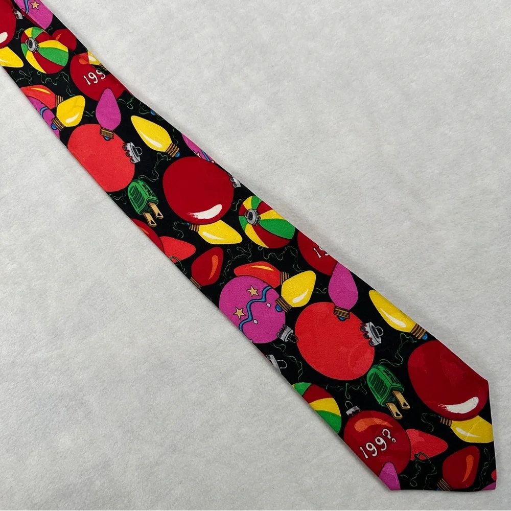 Festive Holiday Tie Colorful Ornaments 90s‎ vintage Christmas lights black